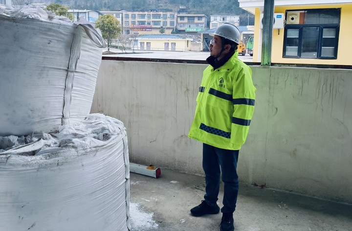 20240305796139.png 尹明毅.png